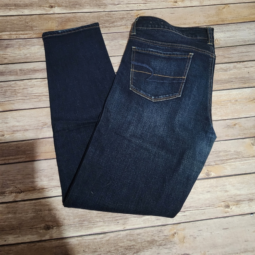 Dark Wash AE Skinnys